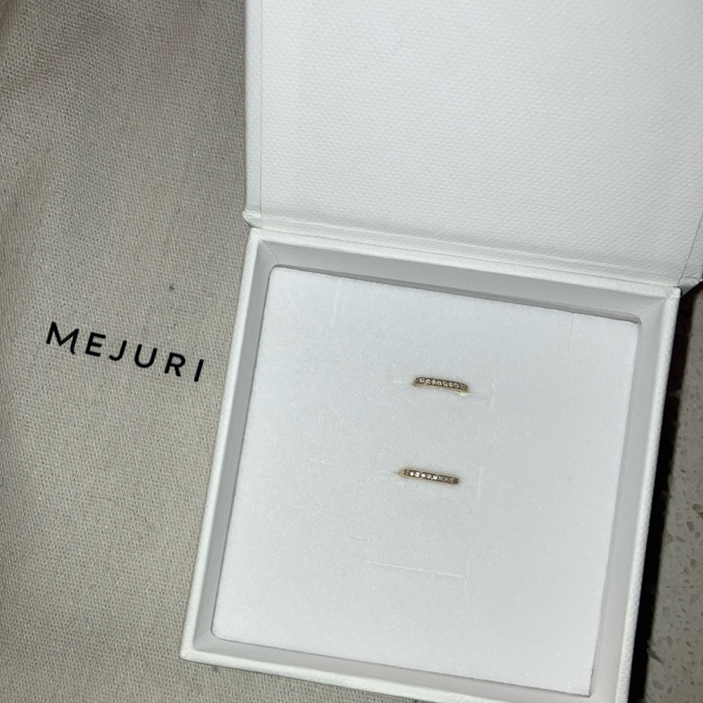 Mejuri Gold and Diamond Paperclip Earrings